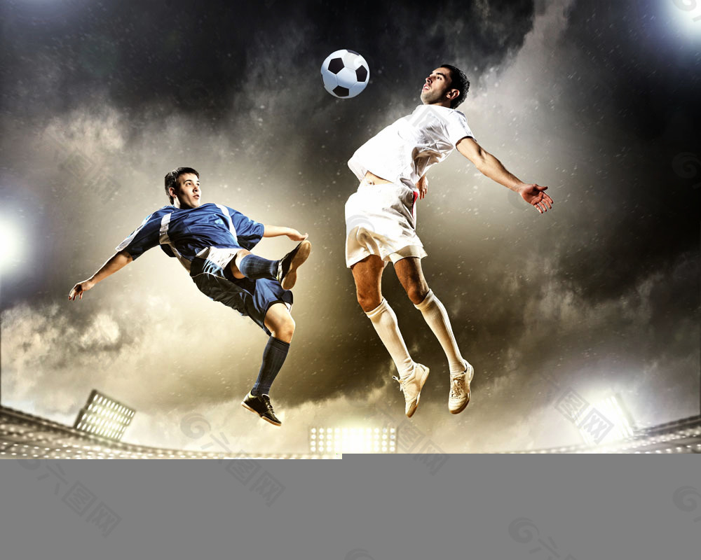 被与梅西比较？伦纳特-卡尔：我不能和他相比，他是我的偶像